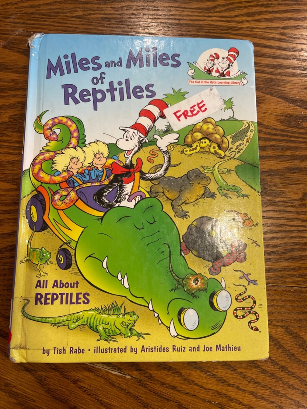 Dr. Seuss Miles and Miles of Reptiles - Green, Yellow, Blue